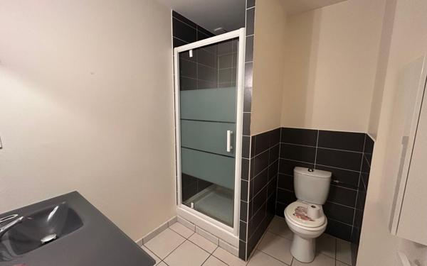 Appartement à louer    3 pièces • 76,67 m2 Gujan-Mestras