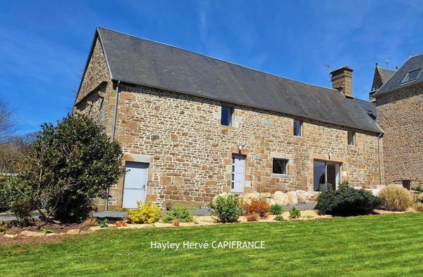 Maison à vendre 5 pièces avec maisonette, dépendances, terrain et vues dégagées SAINT MICHEL DE MONTJOIE (50)