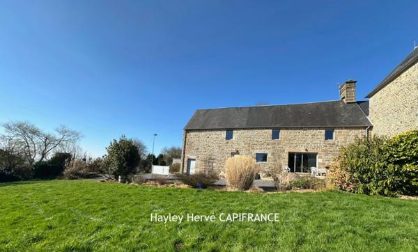 Maison à vendre 5 pièces avec maisonette, dépendances, terrain et vues dégagées SAINT MICHEL DE MONTJOIE (50)
