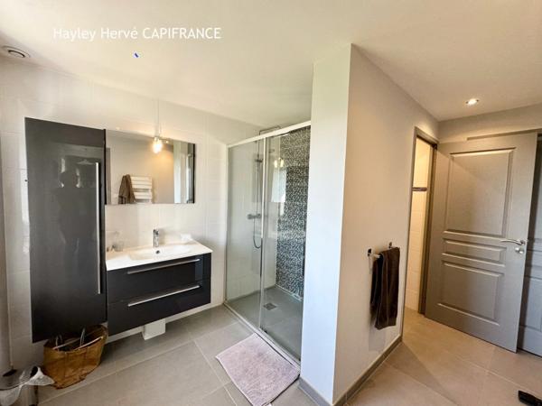 Maison à vendre 5 pièces avec maisonette, dépendances, terrain et vues dégagées SAINT MICHEL DE MONTJOIE (50)