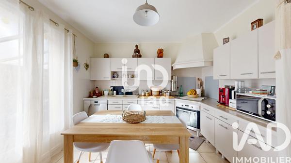 Maison à vendre 7 pièces 220 m² Frouzins