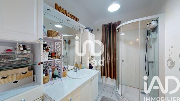 Maison à vendre 7 pièces 220 m² Frouzins