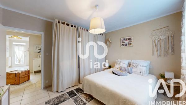 Maison à vendre 7 pièces 220 m² Frouzins