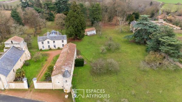Propriété d’exception avec deux maisons et parc au nord de la Vienne