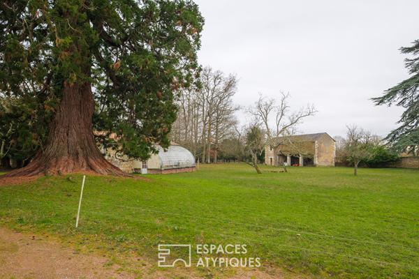 Propriété d’exception avec deux maisons et parc au nord de la Vienne