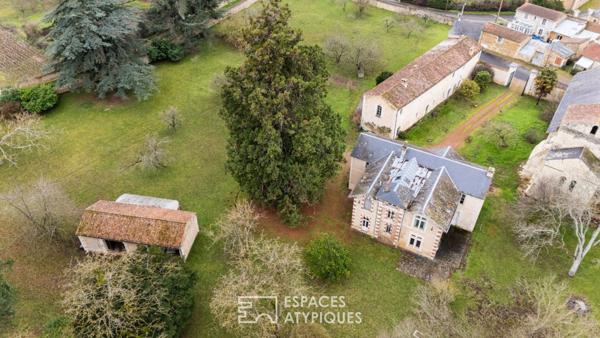 Propriété d’exception avec deux maisons et parc au nord de la Vienne