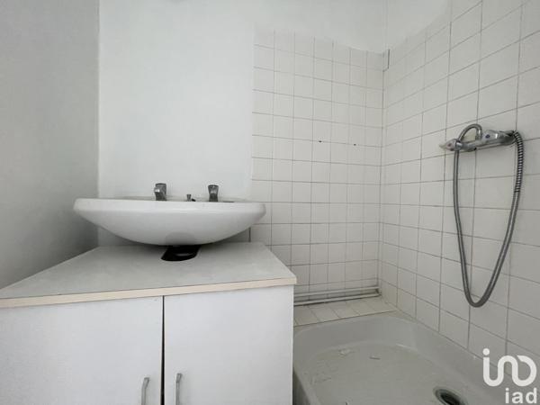 Maison 13 pièces de 278 m² à MALESHERBES (45330)