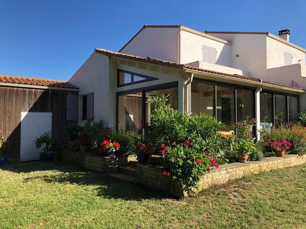 Propriété lumineuse au coeur de la campagne Oléronaise - 9 pièces 211.39 m2
