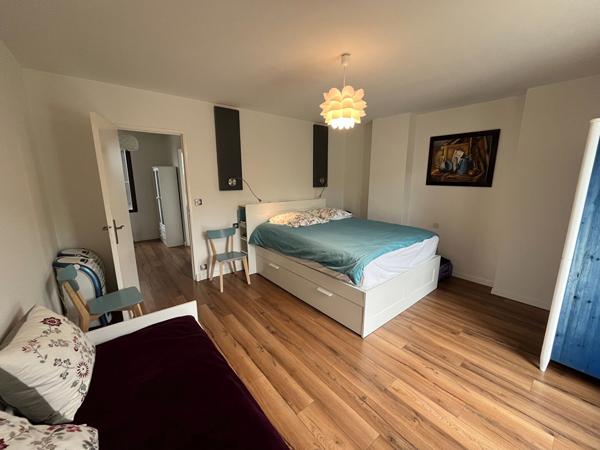 Propriété lumineuse au coeur de la campagne Oléronaise - 9 pièces 211.39 m2