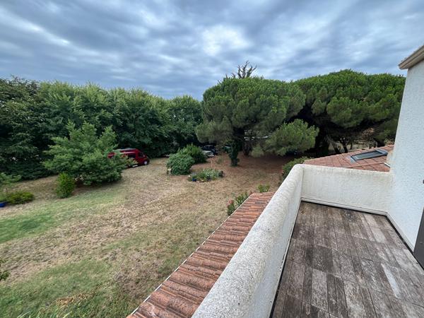 Propriété lumineuse au coeur de la campagne Oléronaise - 9 pièces 211.39 m2