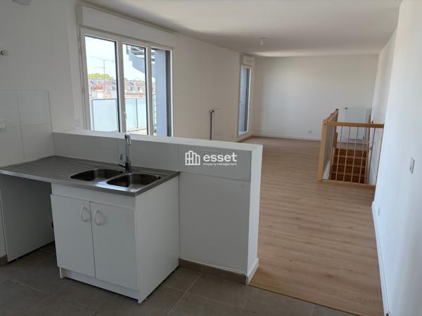 Location Appartement 4 pièces 117.17 m² - Saint-cloud 92210