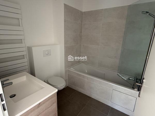 Location Appartement 4 pièces 117.17 m² - Saint-cloud 92210