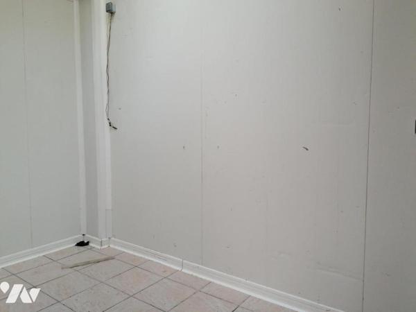 IMMEUBLE local commercial + appartement