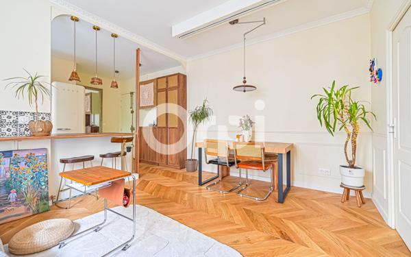 Appartement à vendre    2 pièces • 49,05 m2 Paris 11