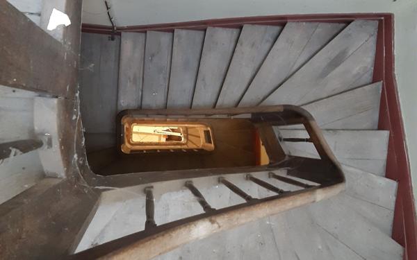 Immeuble à vendre    1 pièce •  Blois