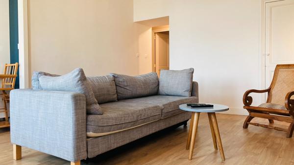 A LOUER Appartement meublé de 3 pièces Centre Ville de La Rochelle