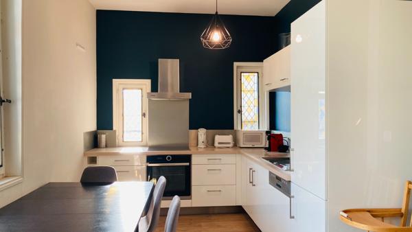 A LOUER Appartement meublé de 3 pièces Centre Ville de La Rochelle