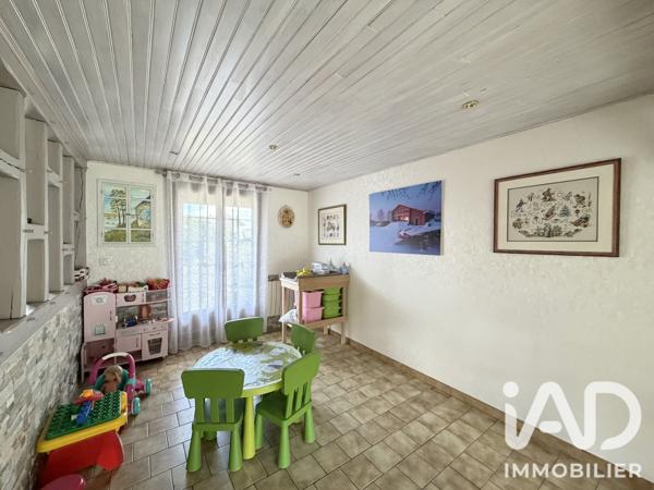 Maison à vendre 6 pièces 140 m² Ollainville