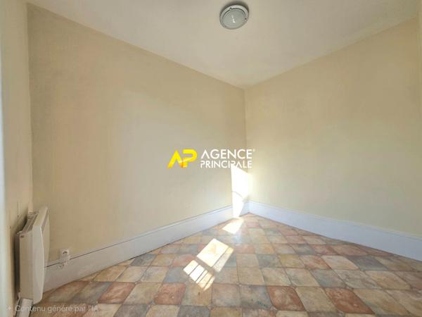 Appartement 2 pièces + bureau en hyper centre ville d'ARGENTEUIL €137 160 ** - Référence 4536