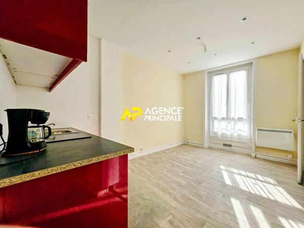 Appartement 2 pièces + bureau en hyper centre ville d'ARGENTEUIL €137 160 ** - Référence 4536