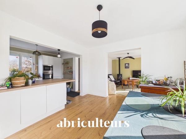 Aux portes de Nantes, belle Nantaise bien rénovée de 148 m2