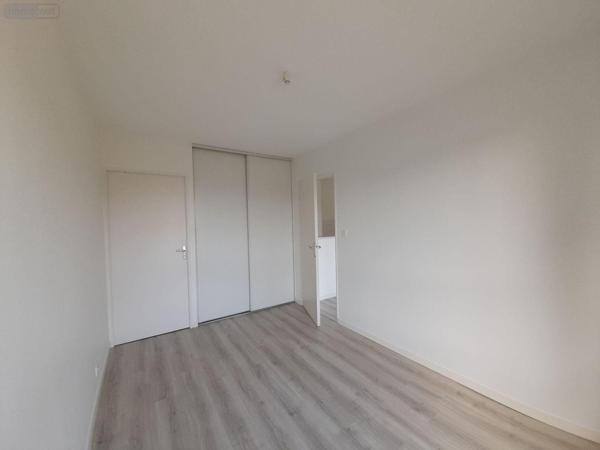 Appartement à louer à Rennes en Ille-et-Vilaine (35000), ref : 010/2254   
Saint-Helier