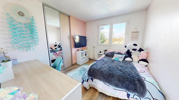 Maison T5 – 106 m² – Jardin 521 m² avec piscine