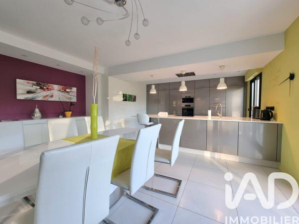 Maison à vendre 9 pièces 249 m² Laillé