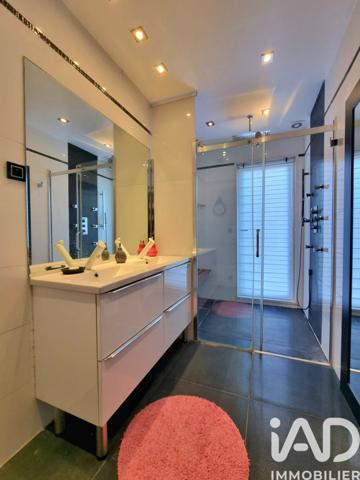 Maison à vendre 9 pièces 249 m² Laillé