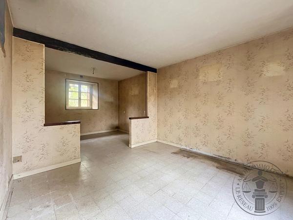 Vente                                                      Maison
                        
                     4 pièces                      100 m2                     à Dourdan