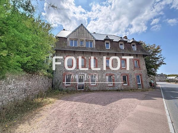 Immeuble Gouville Sur Mer 20 pièce(s) 217 m2 9 APPARTEMENTS BELLE RENTABILITE POSSIBLE