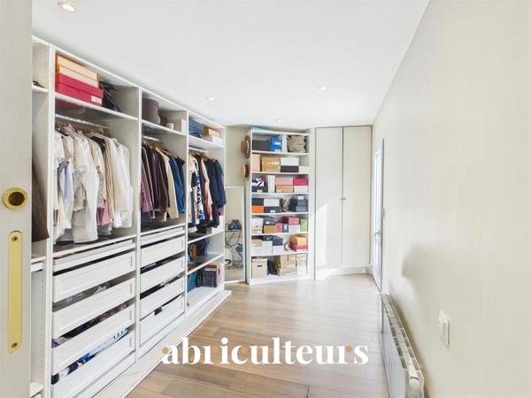 Villa T4 Plain au pied de Luynes centre, Proche Commerces en vente à Aix-en-Provence (13080)