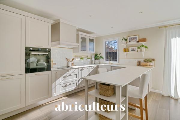Villa T4 Plain au pied de Luynes centre, Proche Commerces en vente à Aix-en-Provence (13080)