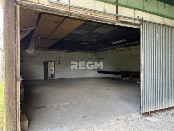 La Chapelle-la-Reine (77760) Hangar viabilisé sur terrain de 3146 m2 en partie constructible