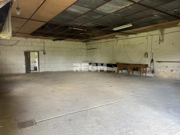 La Chapelle-la-Reine (77760) Hangar viabilisé sur terrain de 3146 m2 en partie constructible