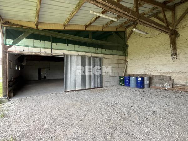 La Chapelle-la-Reine (77760) Hangar viabilisé sur terrain de 3146 m2 en partie constructible