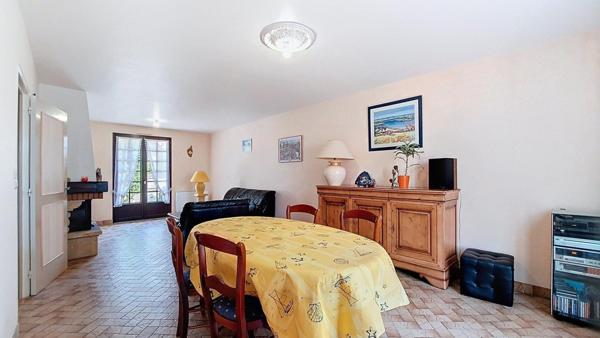 Pavillon indépendant sur sous-sol, au calme