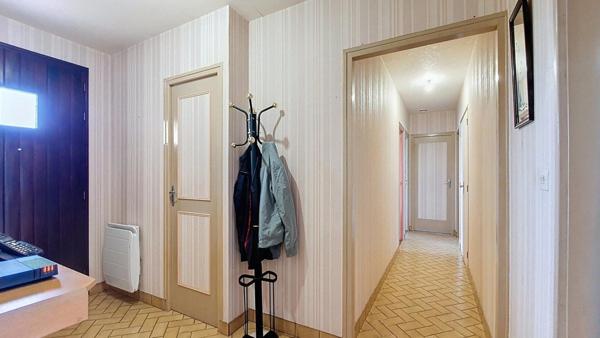 Pavillon indépendant sur sous-sol, au calme