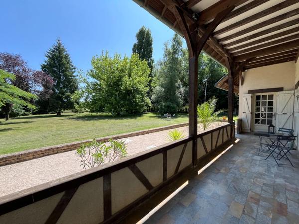 Maison à vendre 7 pièces proche de TOURNUS (71)