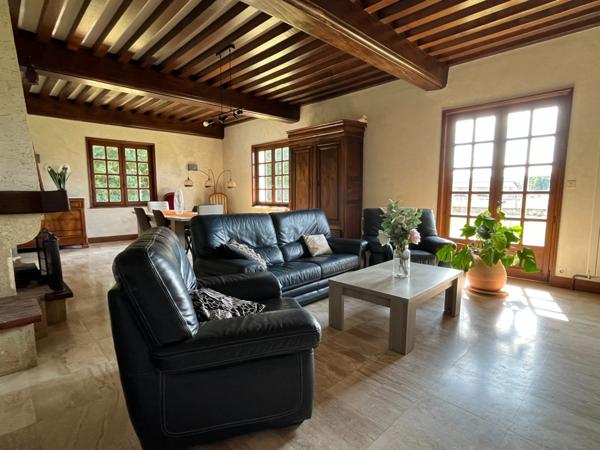 Maison à vendre 7 pièces proche de TOURNUS (71)