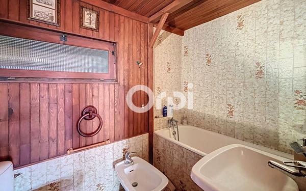 Maison à vendre    4 pièces • 163 m2 Ludesse