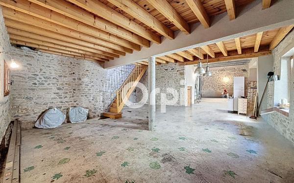 Maison à vendre    4 pièces • 163 m2 Ludesse