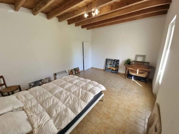 Belle maison de 2 chambres avec sa maison d'amis rénovée