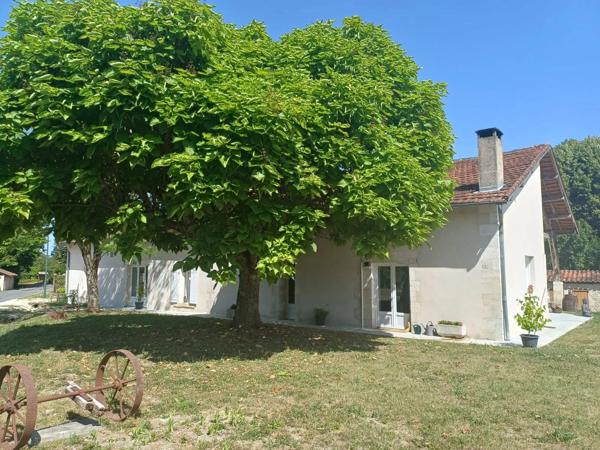 Belle maison de 2 chambres avec sa maison d'amis rénovée