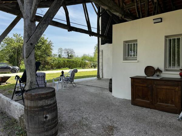 Belle maison de 2 chambres avec sa maison d'amis rénovée