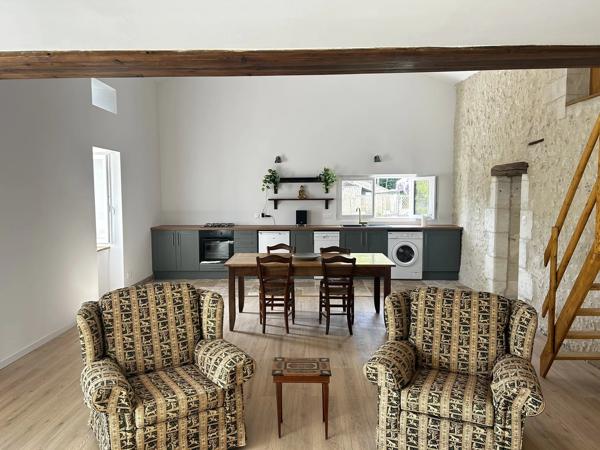 Belle maison de 2 chambres avec sa maison d'amis rénovée