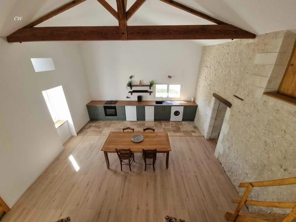 Belle maison de 2 chambres avec sa maison d'amis rénovée