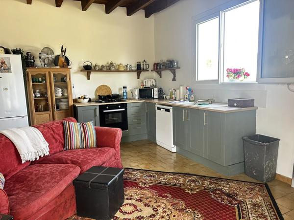 Belle maison de 2 chambres avec sa maison d'amis rénovée