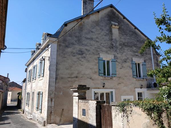 Belle maison de village de 5 chambres