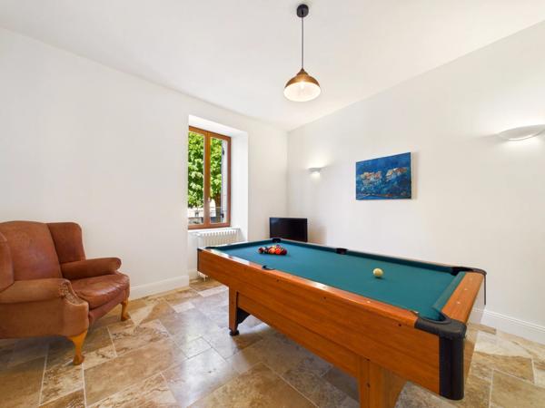 Belle maison de village de 5 chambres
